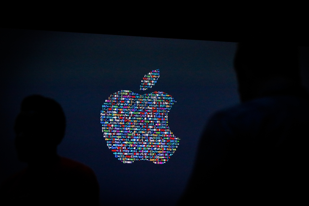 Russia media: Apple starts legal action against Russian regulator in App Store dispute