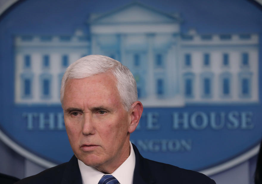 White House set to meet with airline, cruise industry CEOs