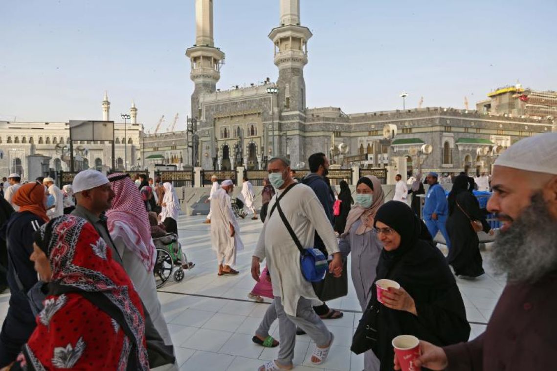 Coronavirus: Saudi Arabia announces first case
