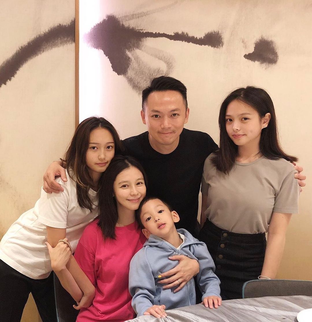 Vivian Hsu’s Stepdaughters Wrote Super Sweet Letters To Her After She Was Diagnosed With A Digestive Disorder