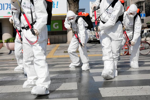 In Daegu, Coronavirus Keeps Koreans and Foreigners Indoors