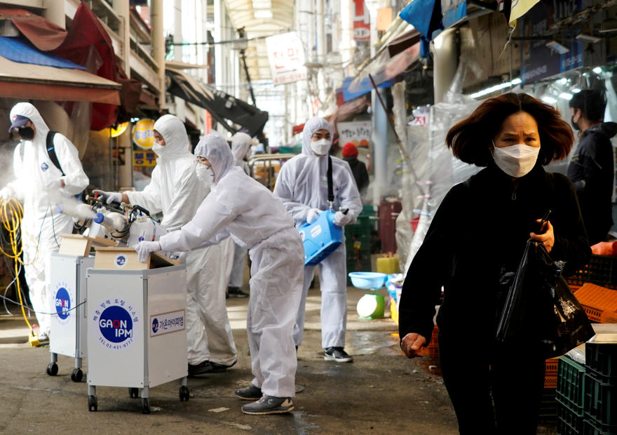 Thousands wait for hospital beds in South Korea as Covid-19 cases surge