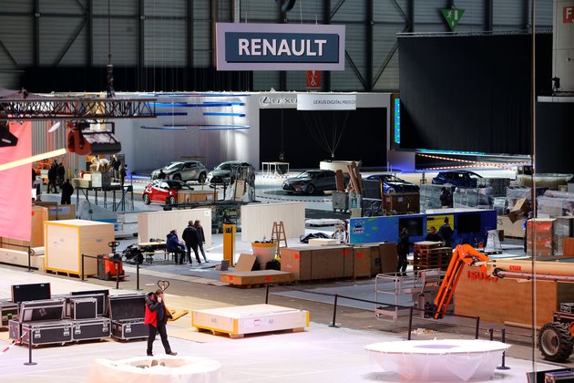 Trade Show Blues: Exhibitions Go Virtual as Virus Spreads