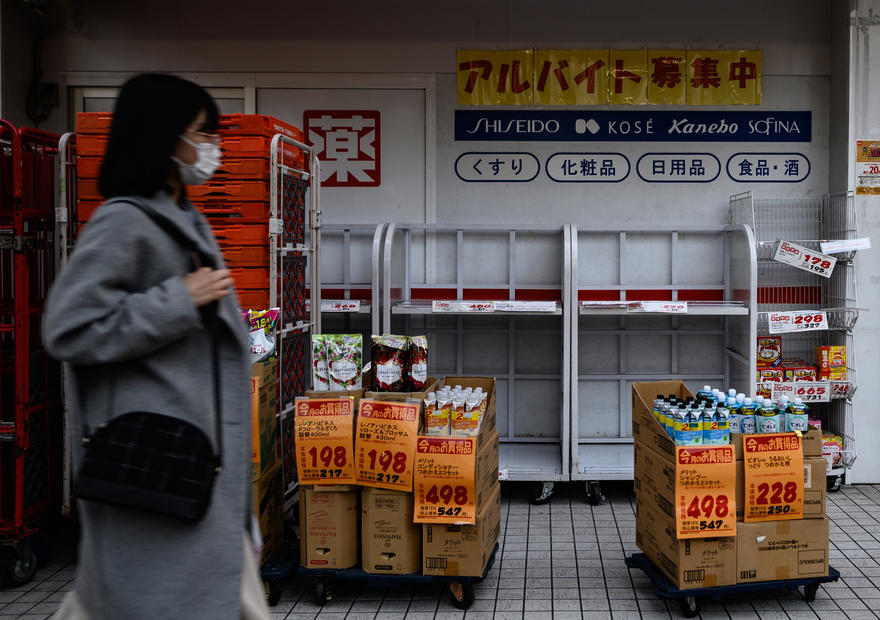 Virus spreads to new part of Japan as IOC confirms commitment to Tokyo Olympics