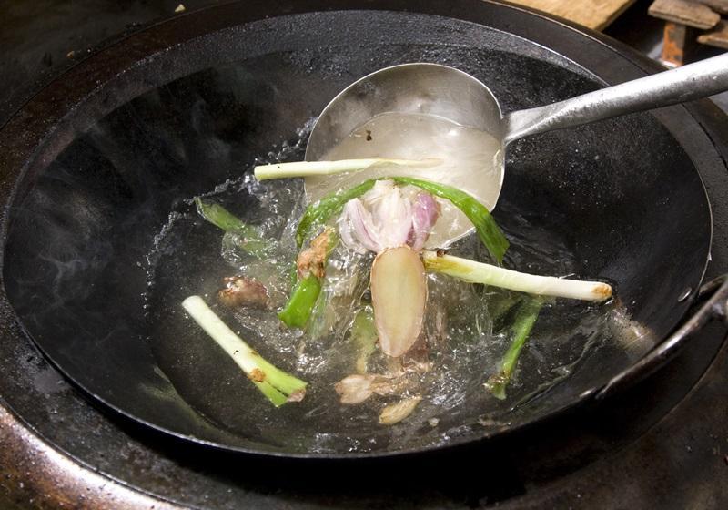 去腥、提香、打水最万用！葱姜水怎么调出黄金比例？