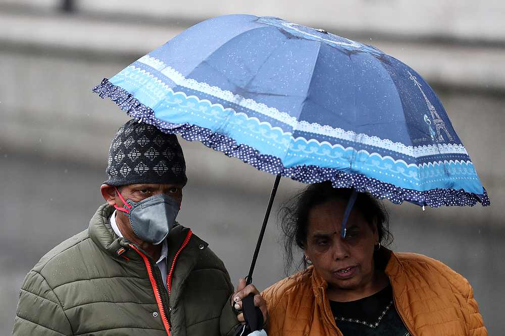 Number of UK coronavirus cases rises to 206
