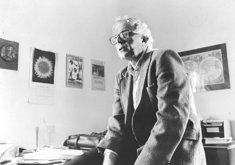 The New York Times Was Determined to Put 'Bernie Sanders' and 'Soviet Union' in the Same Story