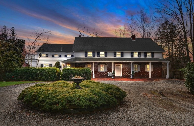 313-Year-Old House Built Nearly 70 Years Before the Revolutionary War is For Sale — See Inside!