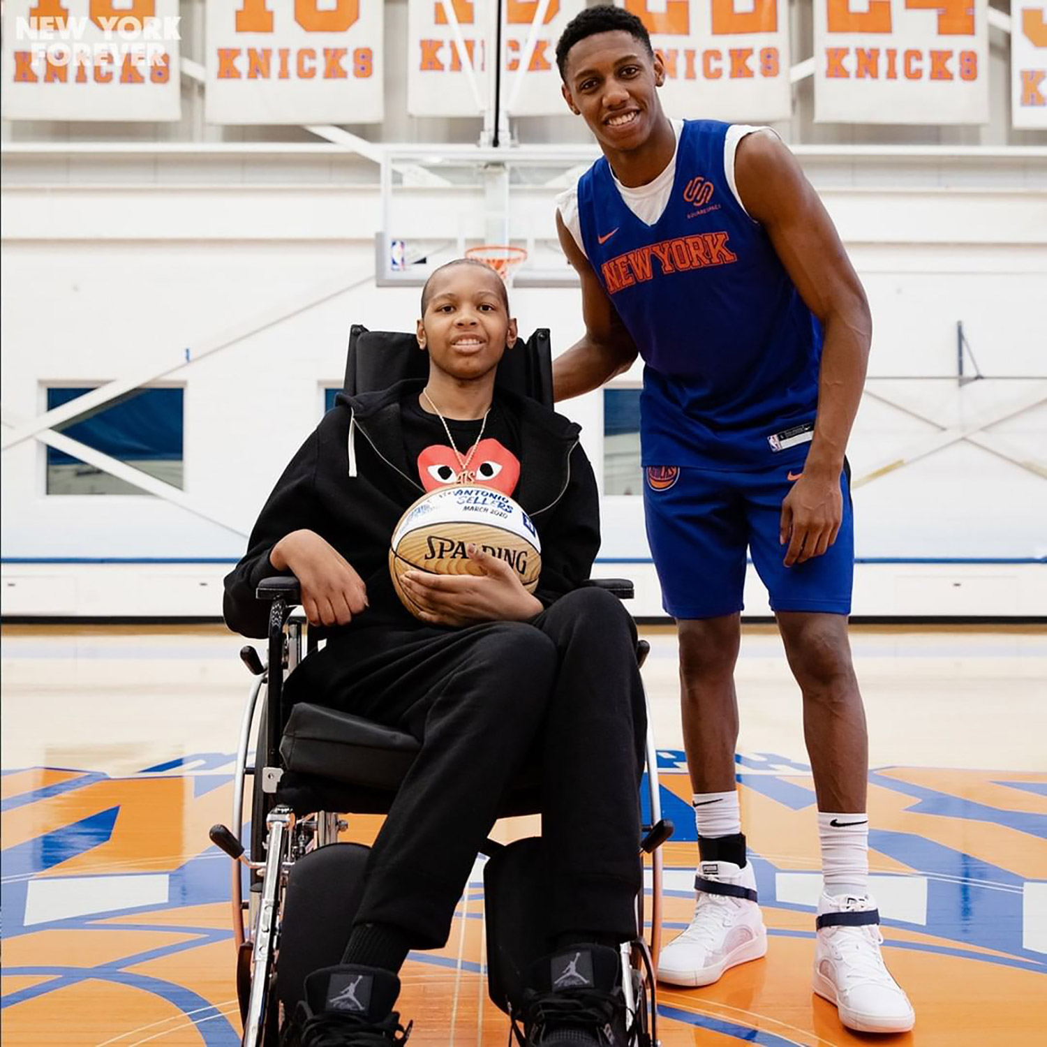 Teen Basketball Star Diagnosed with Brain Tumor Meets His Duke University Hero, RJ Barrett