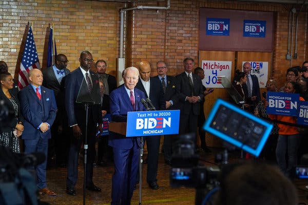 What the Polls Say About Today’s Primaries