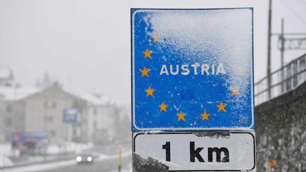 Austrian borders with Czech Republic, Slovakia and Hungary to reopen Jun 15