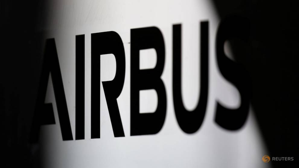 S&P cuts Airbus outlook amid concern over deliveries, advances