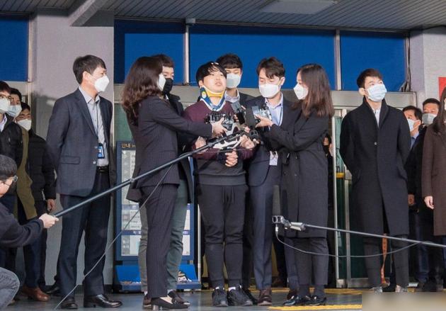 赵周彬曾对收费会员"出售"女性 并策划线下性暴力