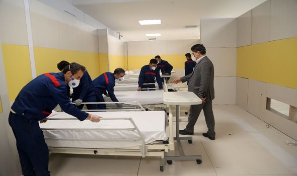 Coronavirus: Hundreds die in Iran after wrongly being advised to drink methanol as a cure