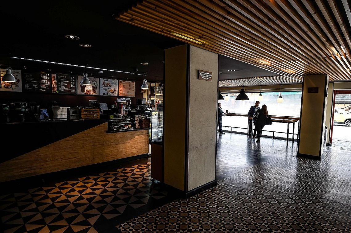 Coffee importers stockpiling amid virus constraints