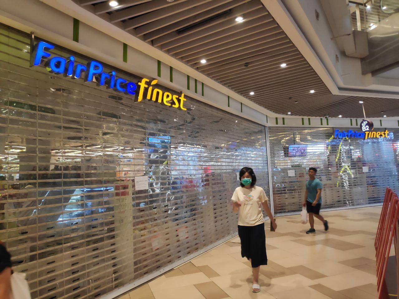 NTUC FairPrice closes store for cleaning after employee contracts COVID-19!