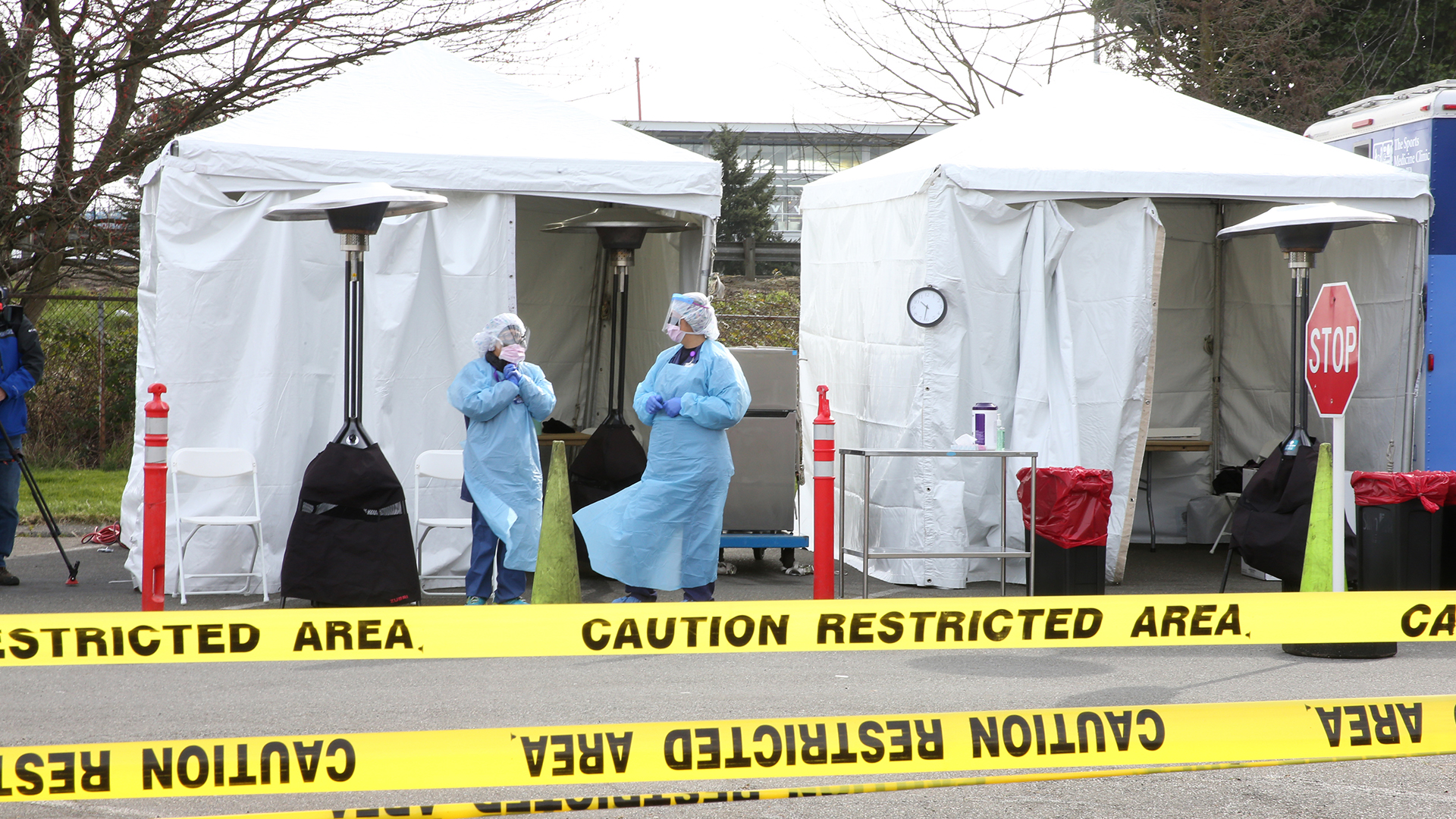 Six Children Said Goodbye to Their Mother Over Walkie-Talkie Before She Died of Coronavirus