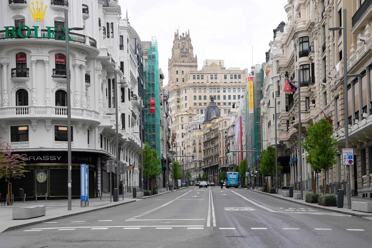 Coronavirus: Europe faces Easter indoors as Spain’s cases surge past 100,000