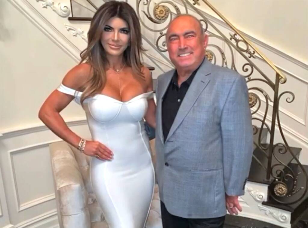 Teresa Giudice Shares Touching Tributes of Her Father a Day After His Death