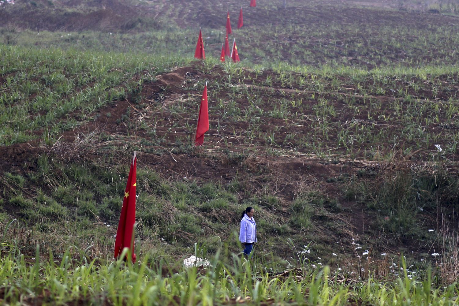 China scrambles to plug border gaps