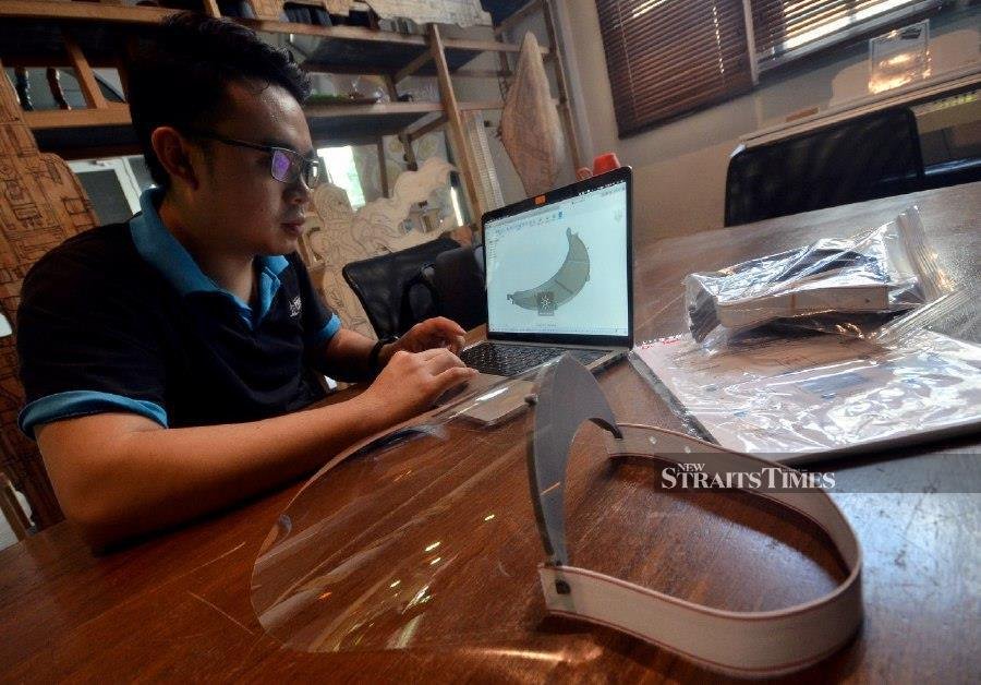 12Make, PSC collaborate to produce DIY visor for hospital frontliners