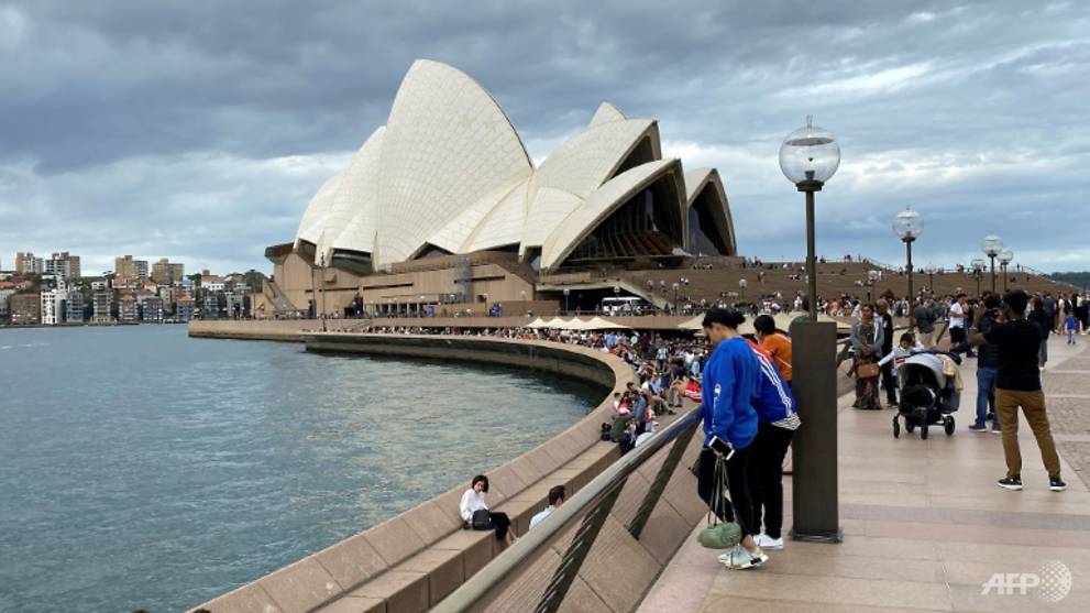 Australia police to probe cruise ship COVID-19 deaths
