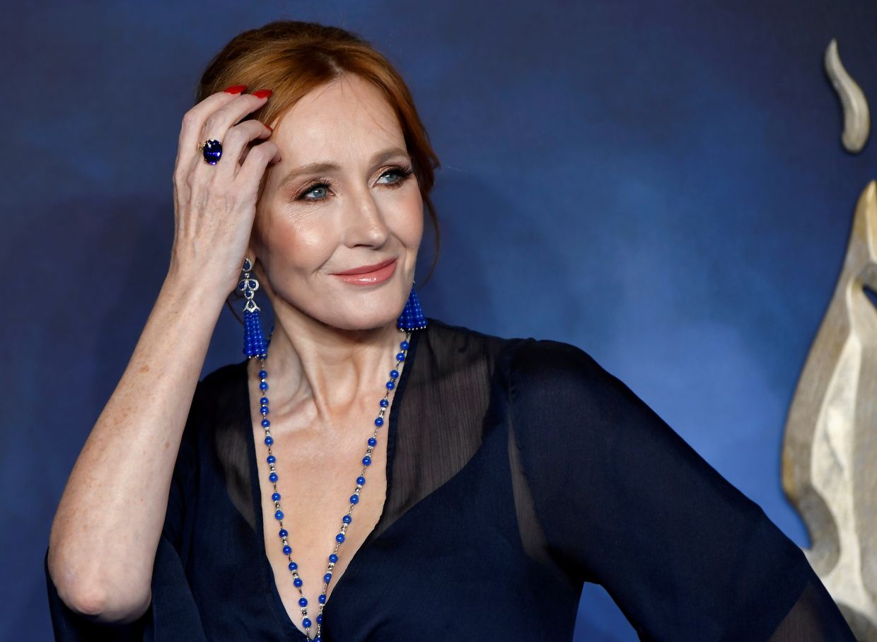 Harry Potter creator J.K. Rowling 'had symptoms' of Covid-19, but has recovered