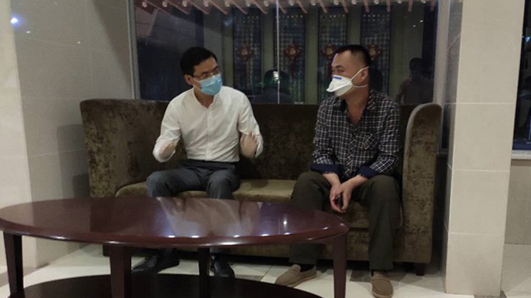 张静静丈夫将于11日出发回国