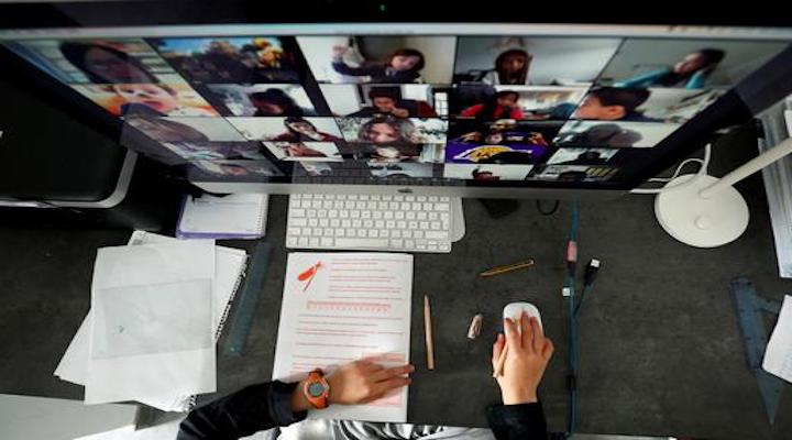 Governments clamp down on Zoom as security breaches come to light