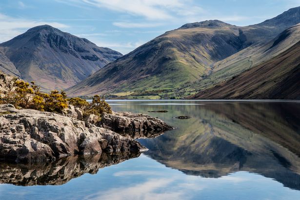 Family heading for Lake District trip during lockdown turned around by police