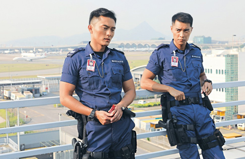 Mat Yeung is the Most Fit in “Airport Strikers”