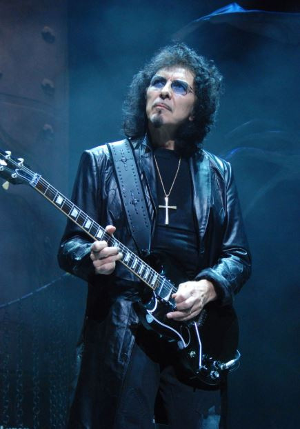 COVID-19: Black Sabbath icon Tony Iommi to auction guitar