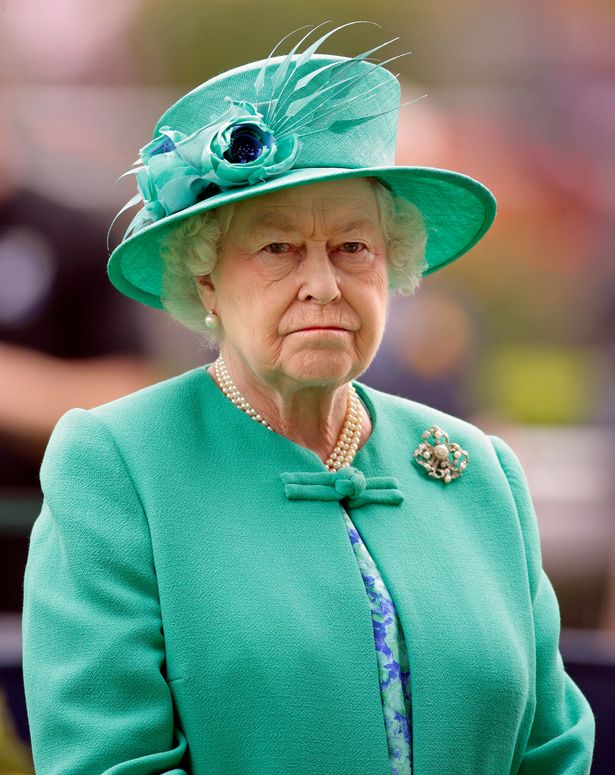 Queen's 'golden triangle' that keeps her informed of secret government plans