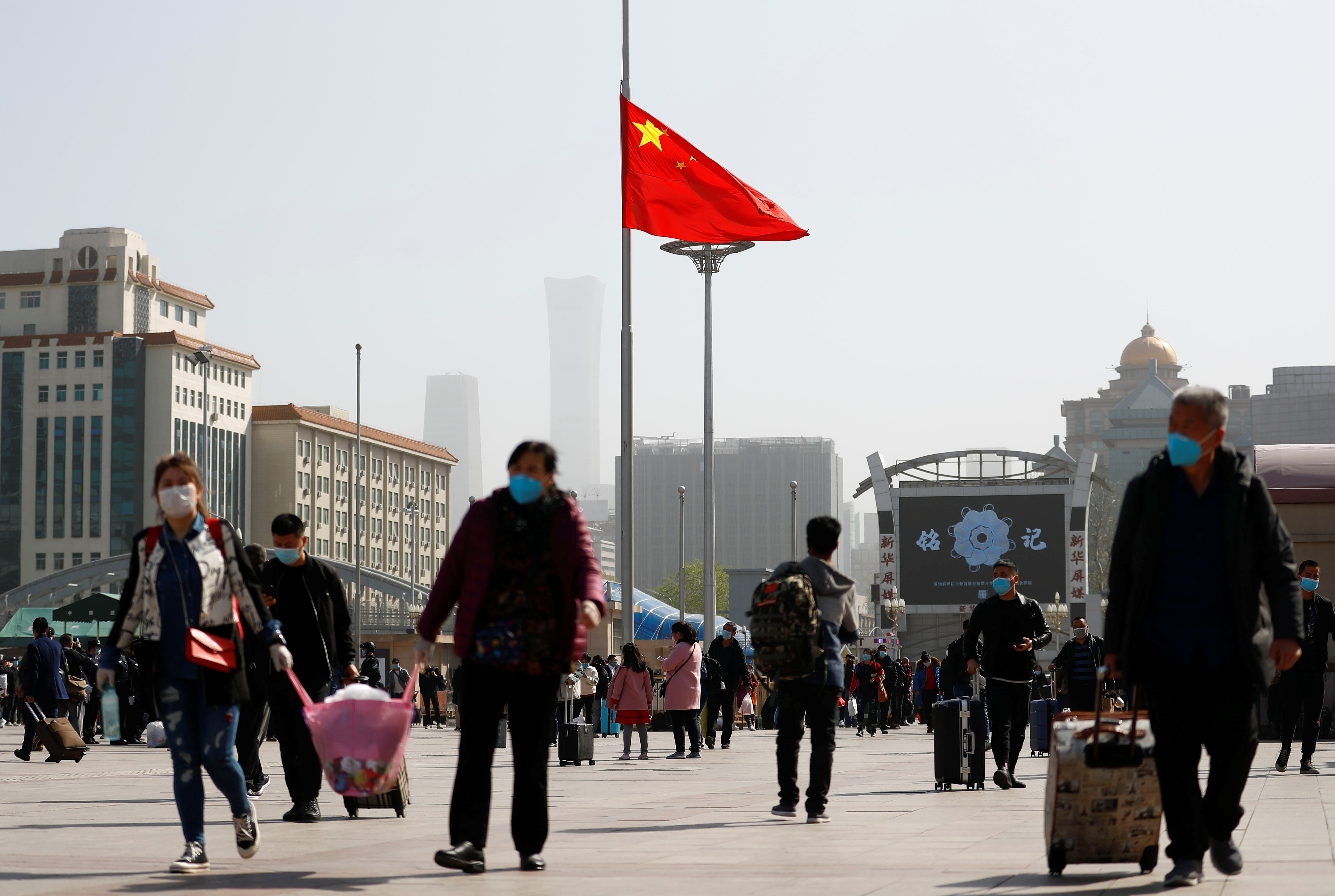 Containing the virus and restarting the Chinese economy