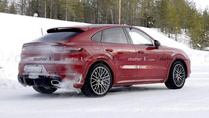 Porsche Cayenne Coupe spied testing in new mysterious version