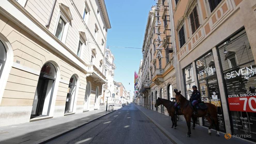 Italy's daily coronavirus death toll and new cases push higher