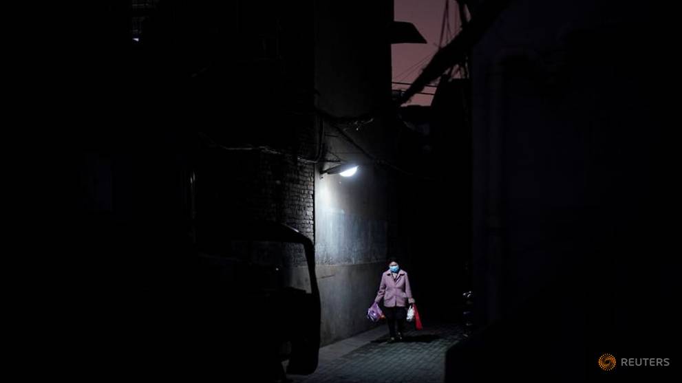 Wet markets in China's Wuhan struggle to survive COVID-19 blow