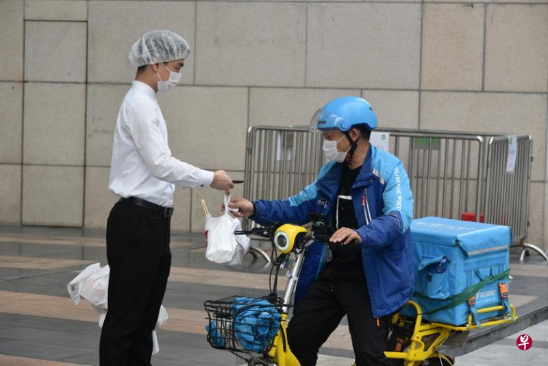 大陆各地陆续复工复产 深圳外卖订单量全国第一