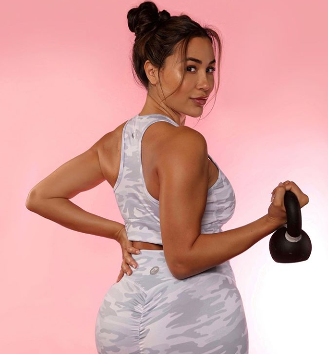 Ana Cheri shows how to lose weight fast in latest workout video on Instagram