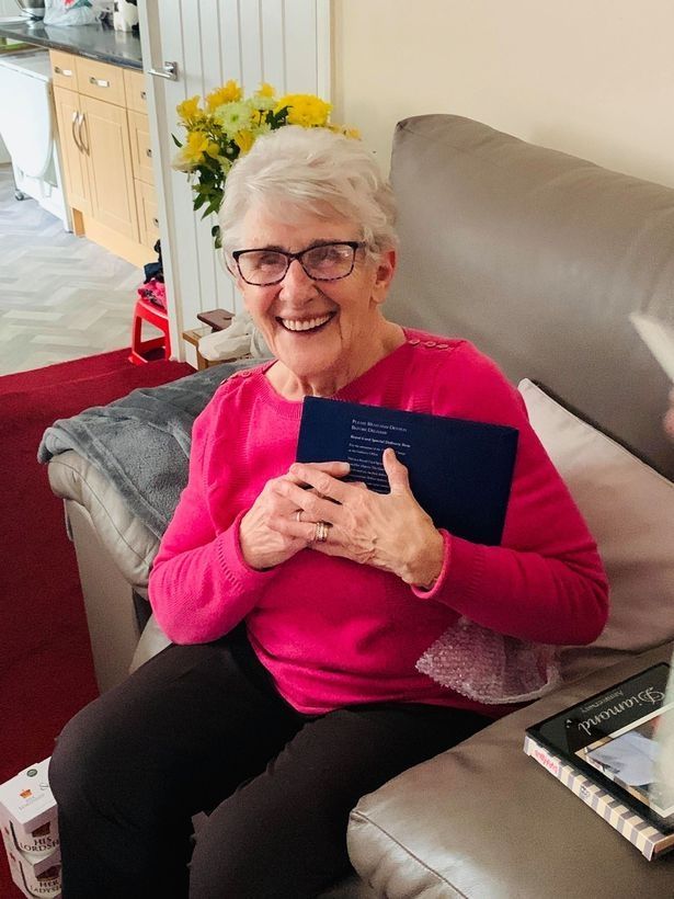 Devoted couple who had been married for 60 years die hours apart from coronavirus