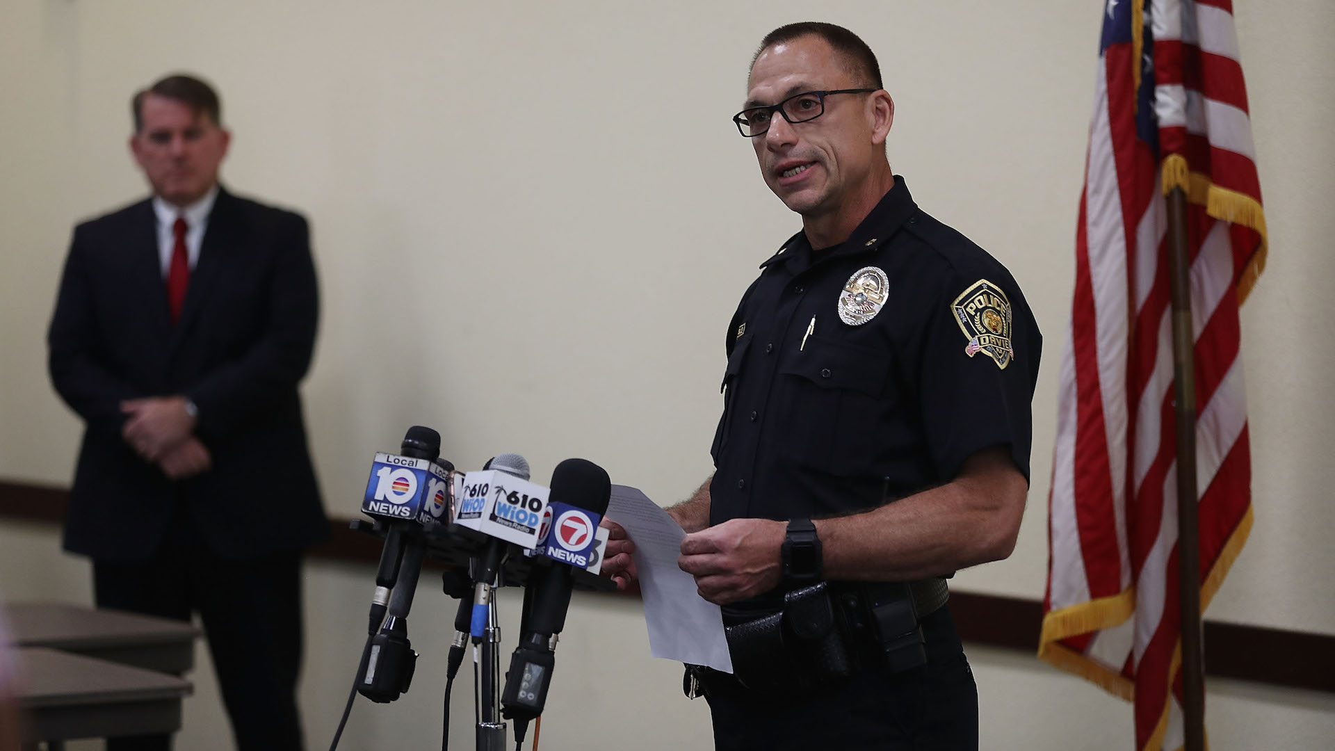 Florida Police Chief Suspended for Allegedly Claiming Officer Died of COVID-19 Because He Was Gay