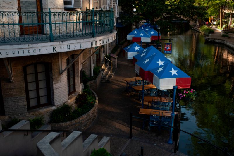 The paycheck protection program hasn't served restaurants well
