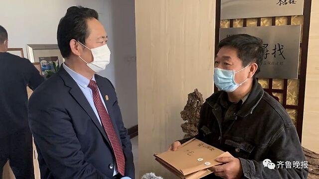 章莹颖父亲来济南致谢“神笔警探” ，3年前画像破案细节公开