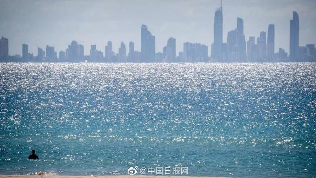 澳大利亚多地封城封州 边界“双生小城”被迫“分离”