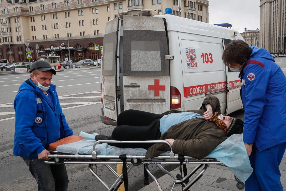 Coronavirus: Russia to treat patients with antimalarial drugs donated by China, as cases top 32,000