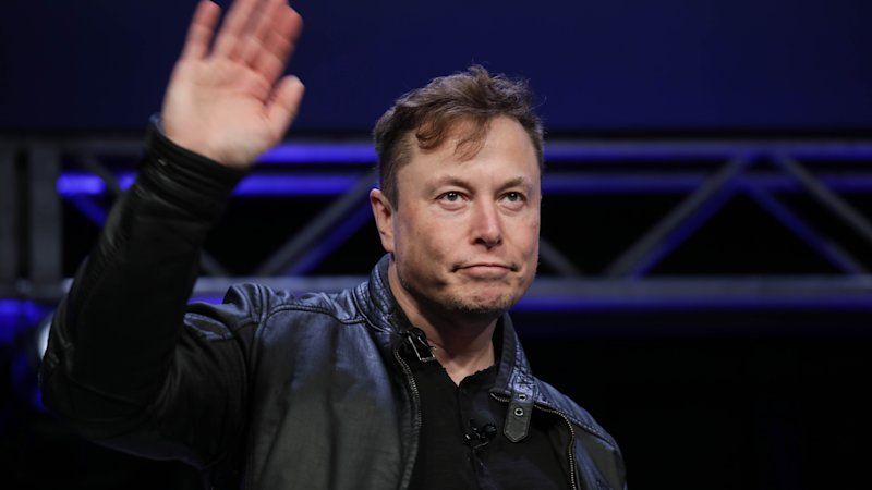Elon Musk in Twitter spat with California governor, CNN over ventilators claim
