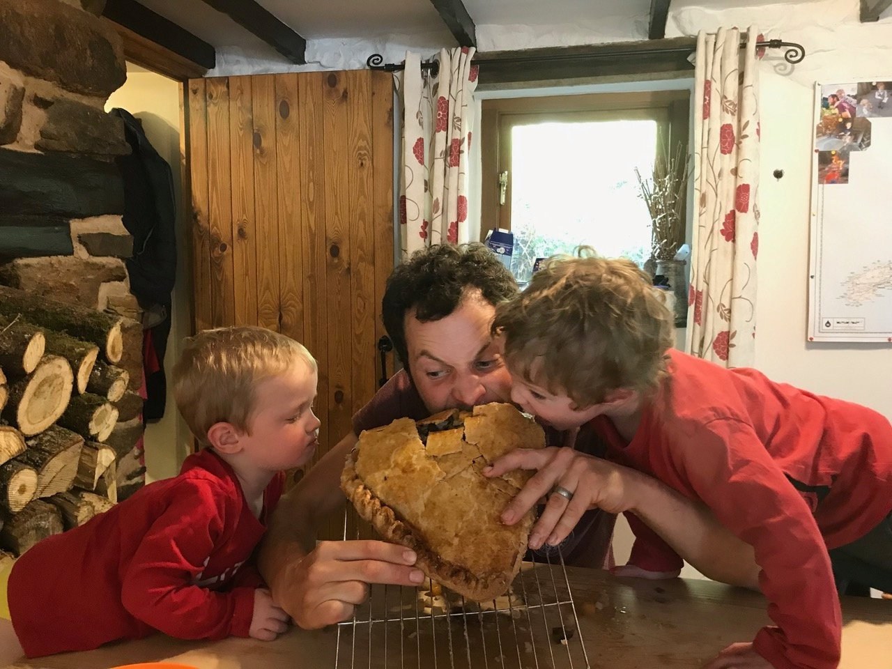 Dad bakes pasty the size of his son to celebrate his birth