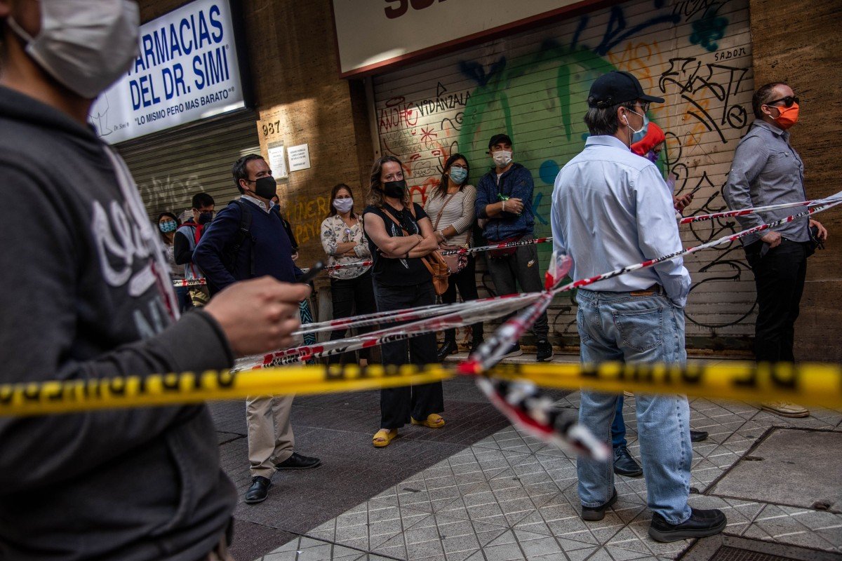Coronavirus: Chile, China officials contradict each other over donated ventilators