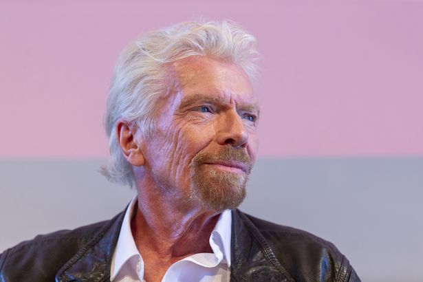 Virgin Australia goes into voluntary administration putting 16,000 jobs at risk