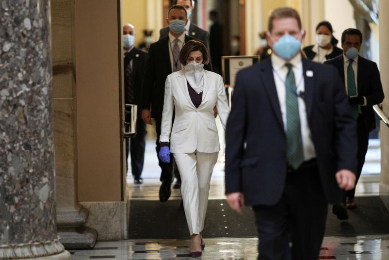 Truce over: U.S. Congress heads to partisan battle on coronavirus aid for states